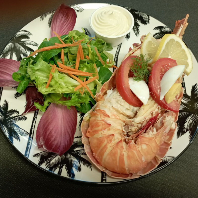 Demi Langouste Bellevue